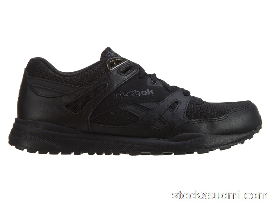 Outlet Reebok Ventilator St Black/Black V63524